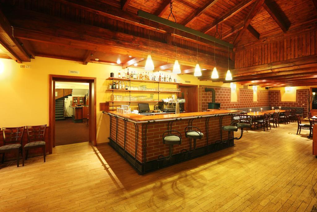 Hotel Ostrov Tisa Ngoại thất bức ảnh