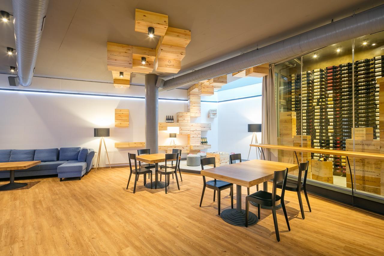 Hotel Ostrov Tisa Ngoại thất bức ảnh